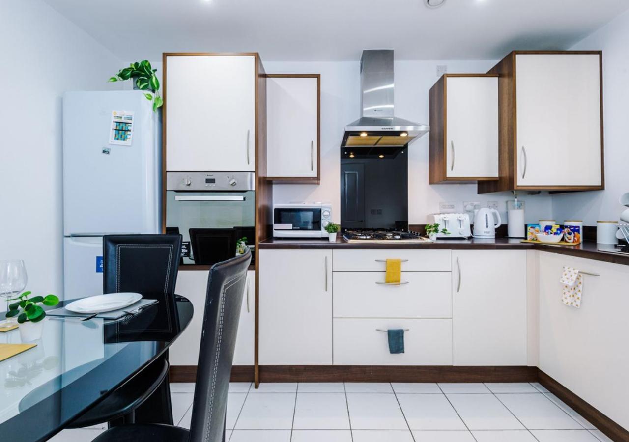 Luxury 3 Bedroom House Close To Manchester Center 외부 사진