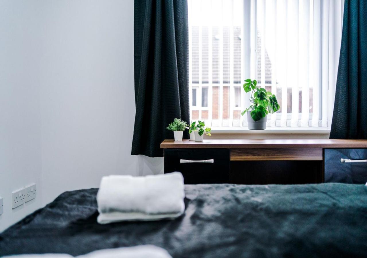 Luxury 3 Bedroom House Close To Manchester Center 외부 사진